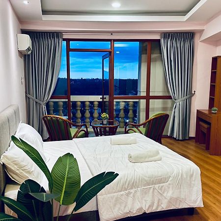 Kuching City Center Riverbank Suites With Marvelous River View 外观 照片