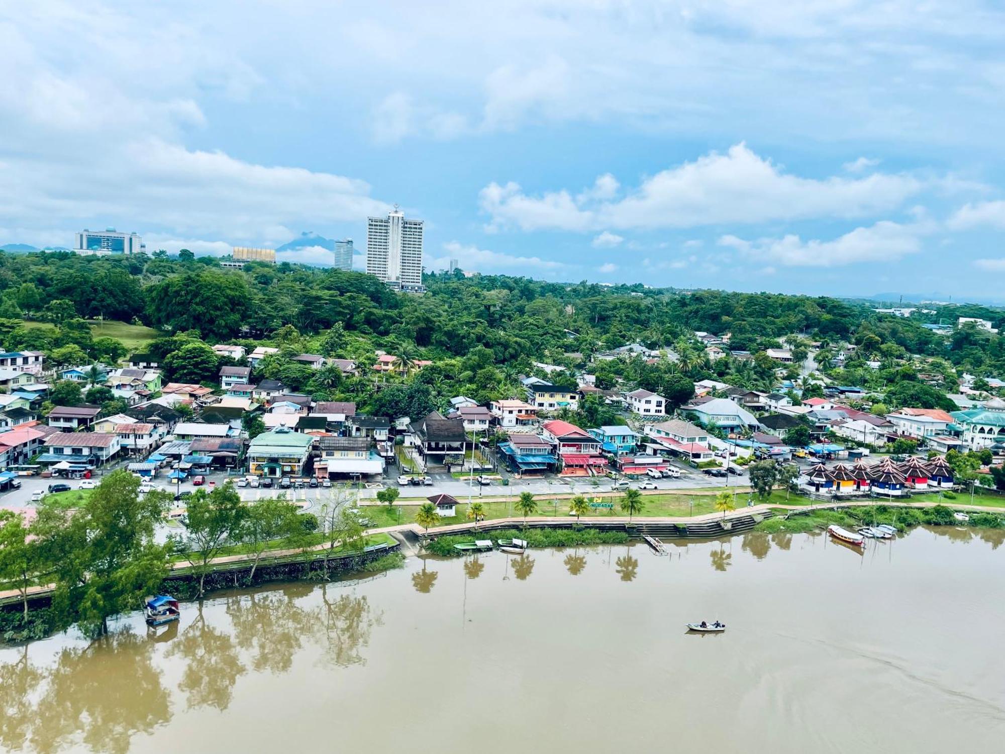 Kuching City Center Riverbank Suites With Marvelous River View 外观 照片