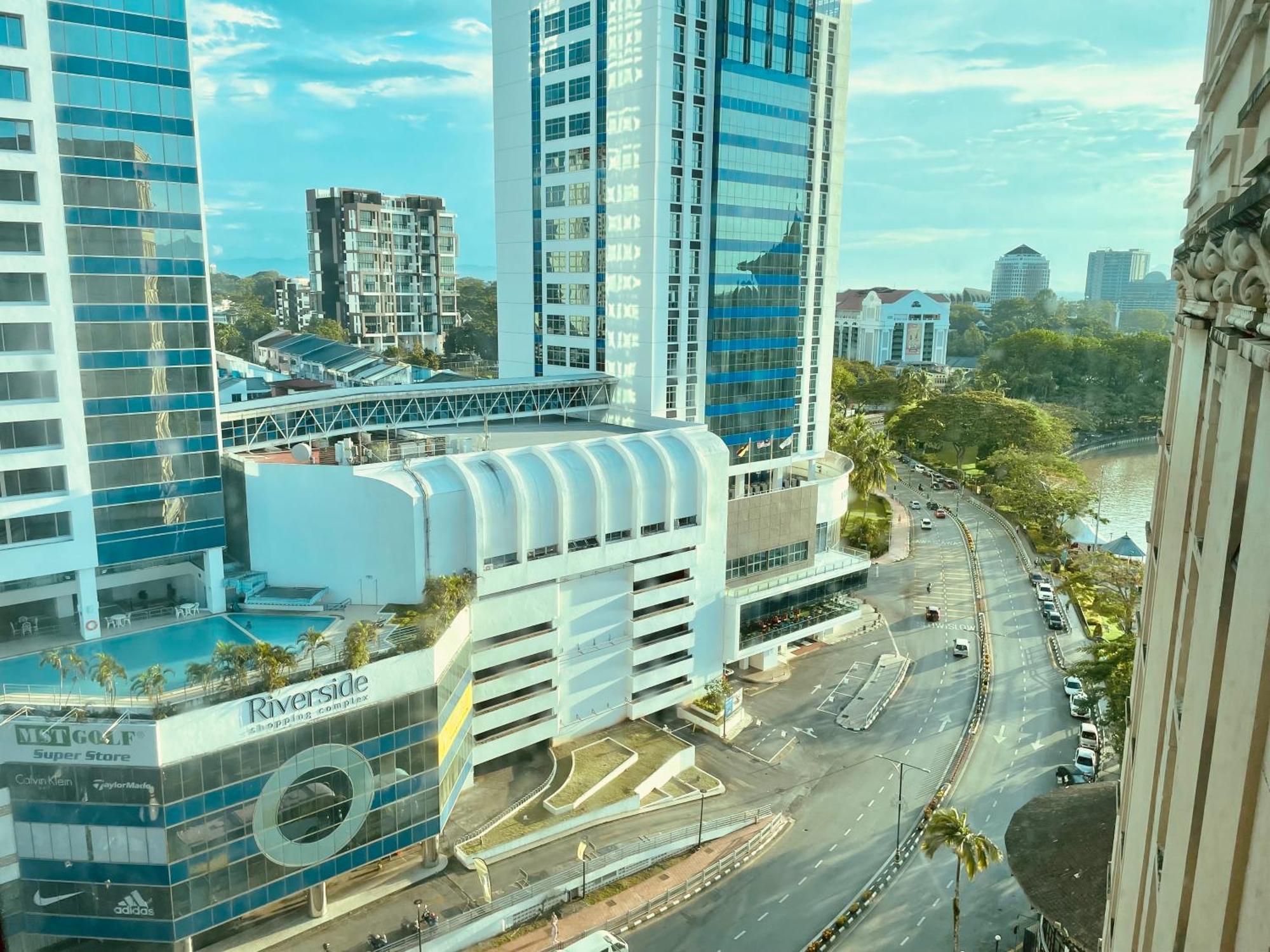 Kuching City Center Riverbank Suites With Marvelous River View 外观 照片